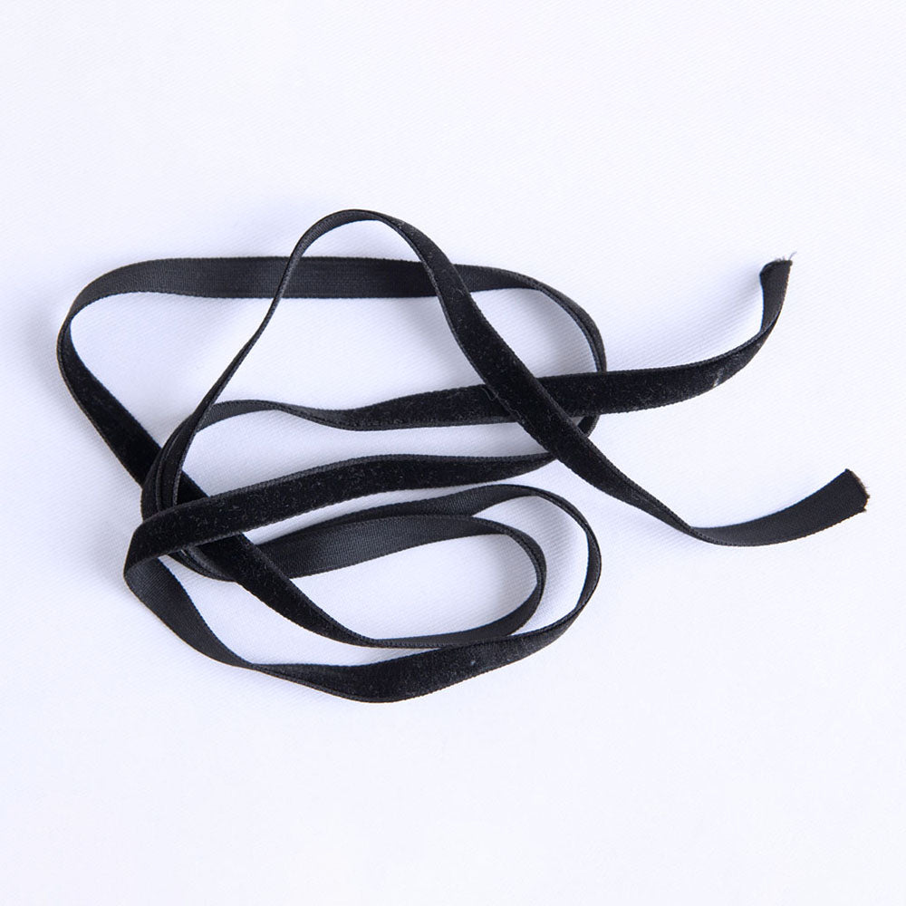 Women and Kids Final Fantasy 8 Costume Riona Cosplay Suits with Accessories